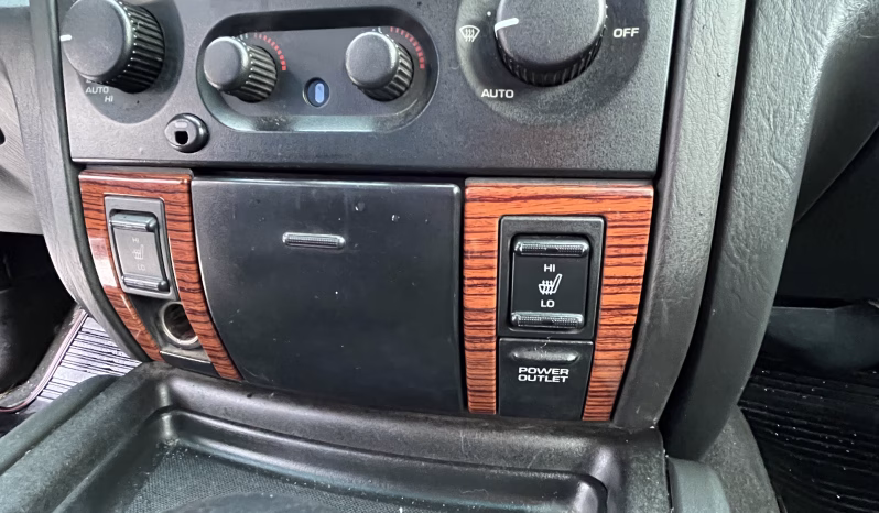 
								Jeep Grand Cherokee full									