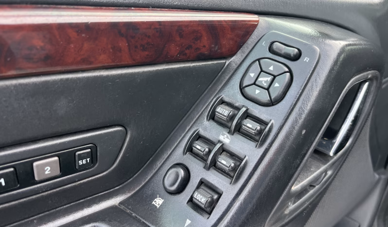 
								Jeep Grand Cherokee full									