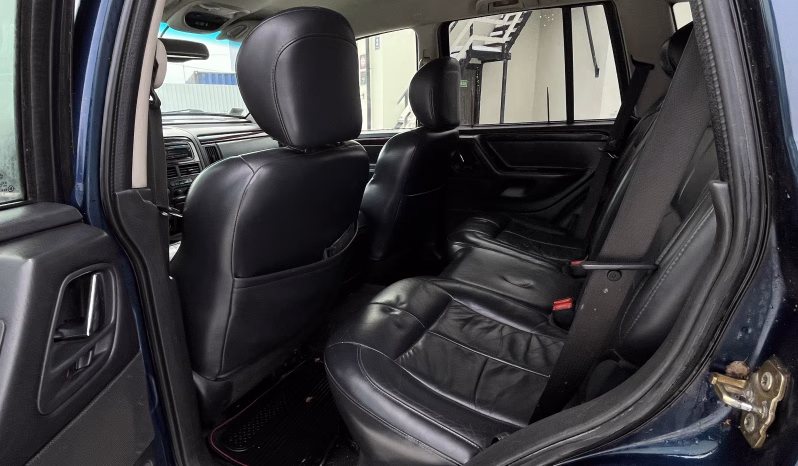 
								Jeep Grand Cherokee full									