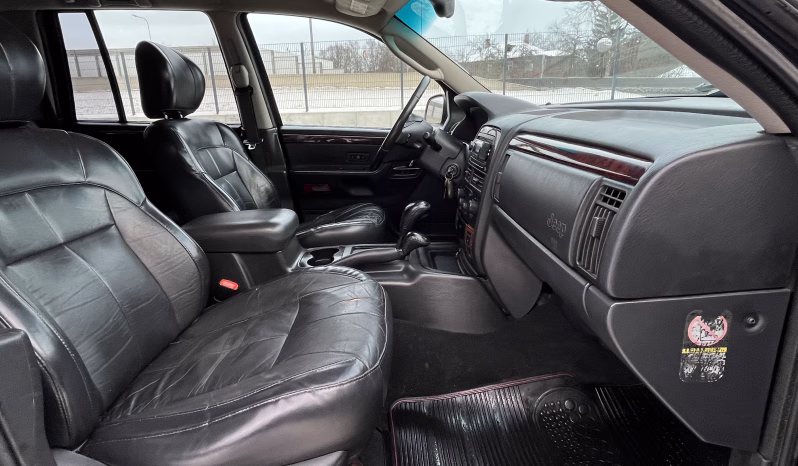 
								Jeep Grand Cherokee full									